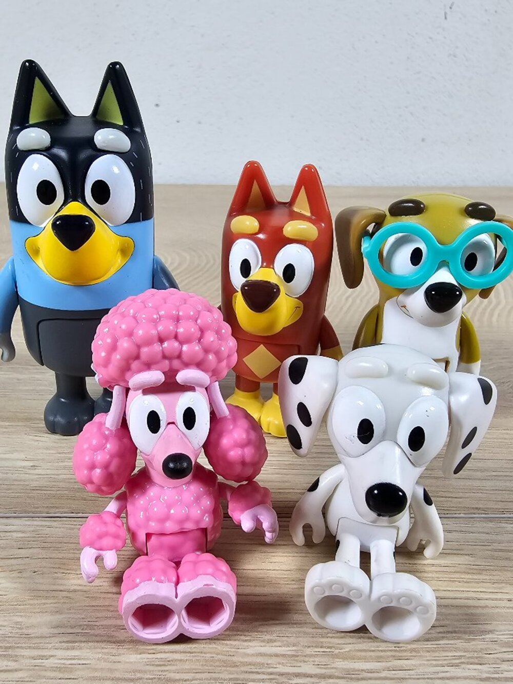 Moose Toys Bluey Figures Lot of 5 Bandit Heeler Dad Rusty Honey Coco Chloe - Picture 2 of 10